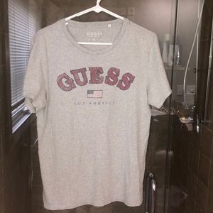 Guess tee